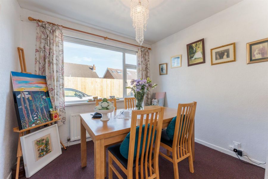 1 Silverbirch Gardens