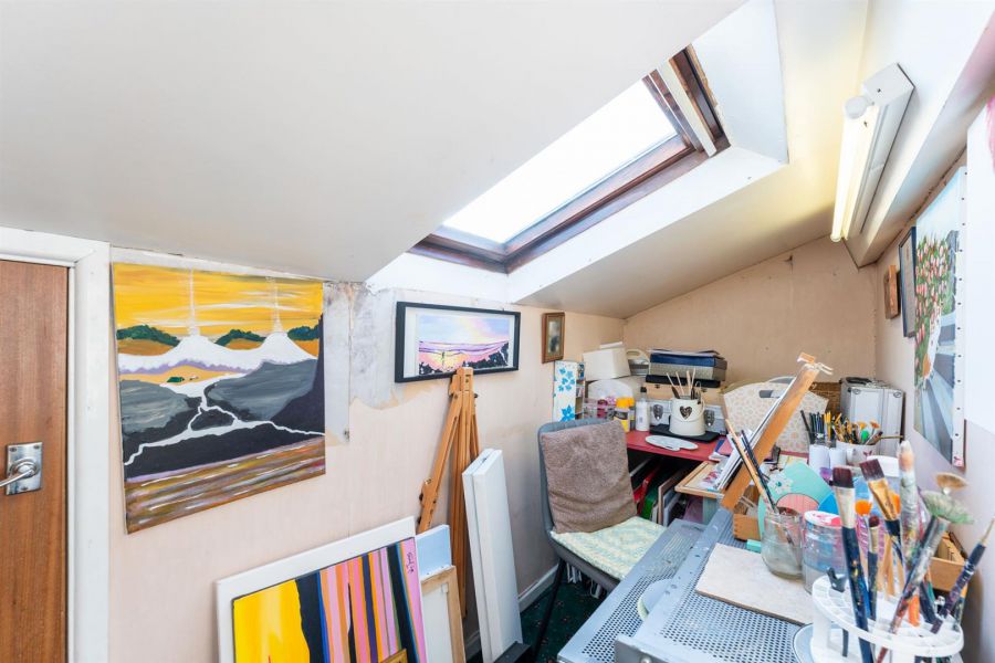 1 Silverbirch Gardens
