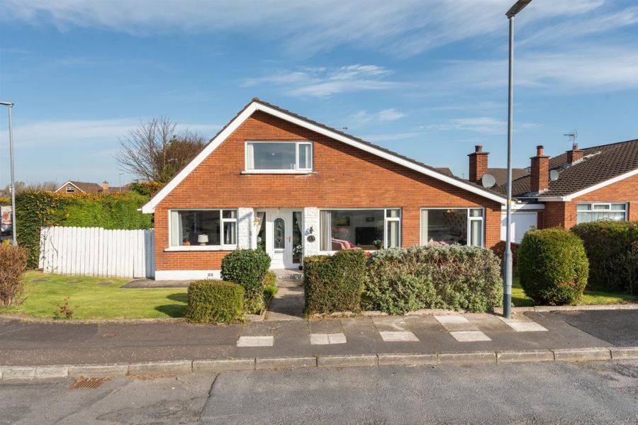 1 Silverbirch Gardens