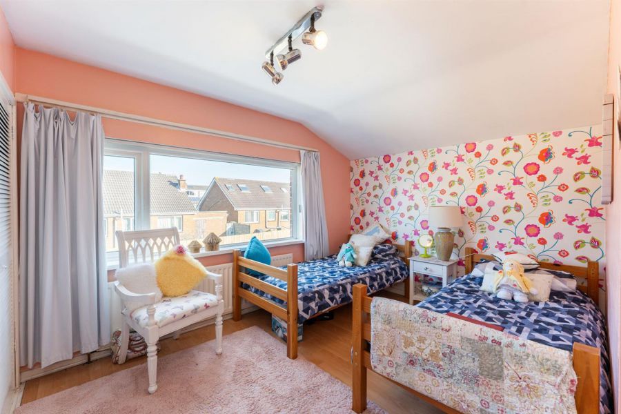 1 Silverbirch Gardens