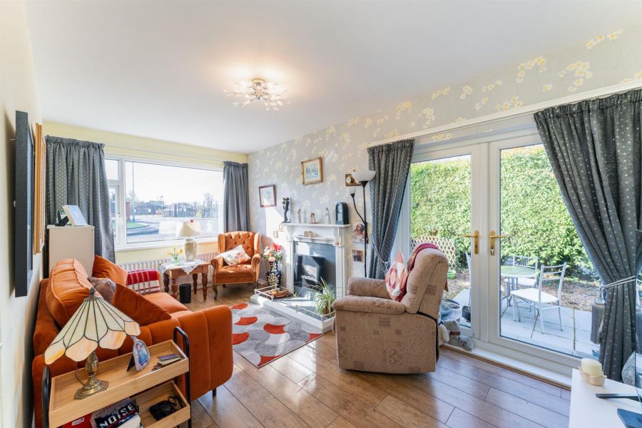 1 Silverbirch Gardens
