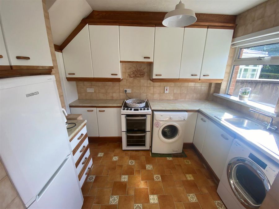 15 Silverstream Gardens
