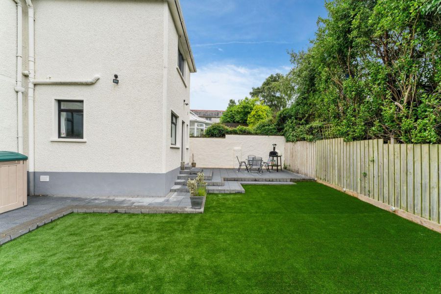 30 Ranfurly Avenue