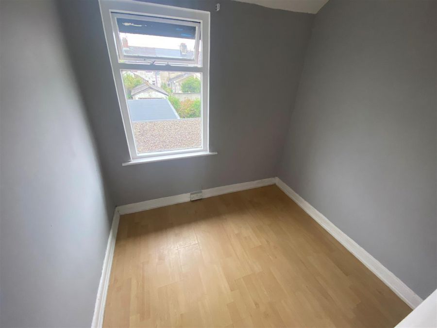 24 Beechwood Avenue