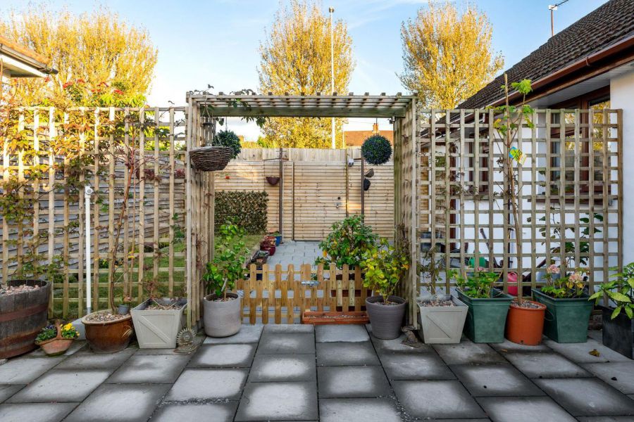 2 Morston Park