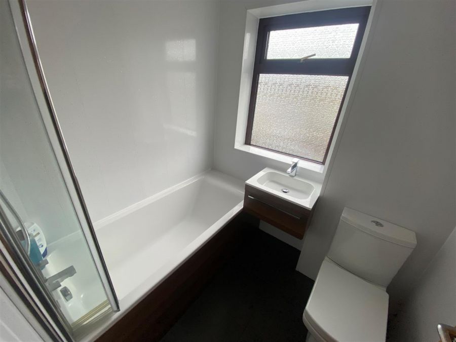 24 Ballywalter Gardens