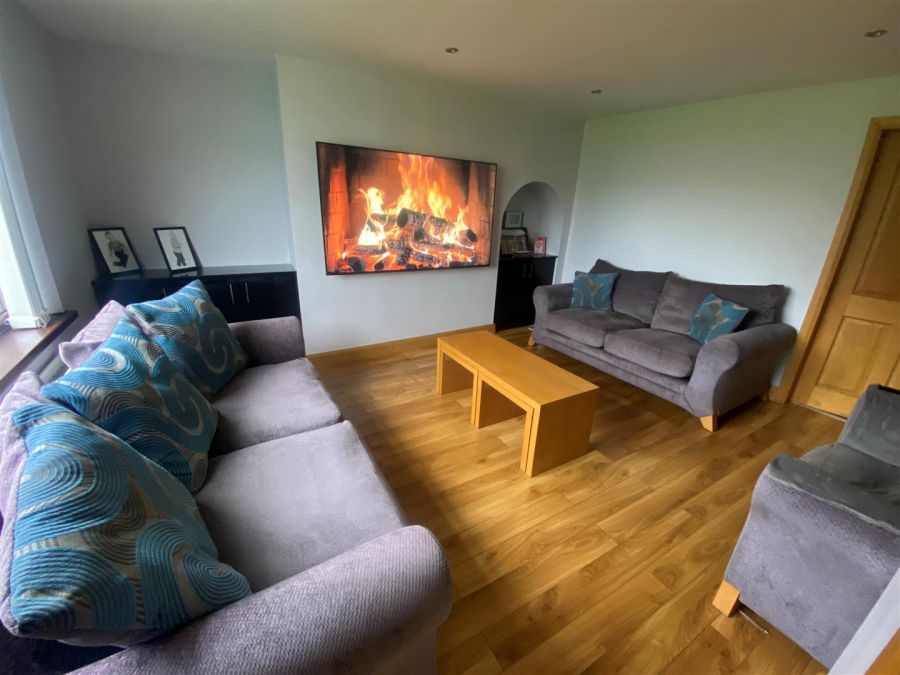 24 Ballywalter Gardens