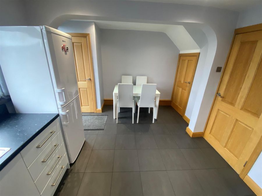 24 Ballywalter Gardens