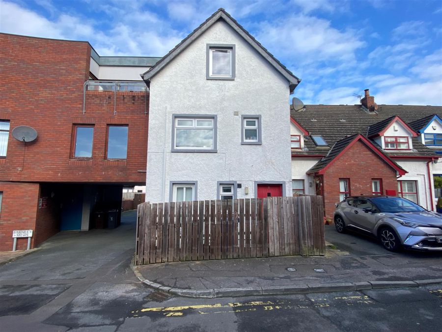 5 / 5a Stanley Mews,bangor, BT20 5BH