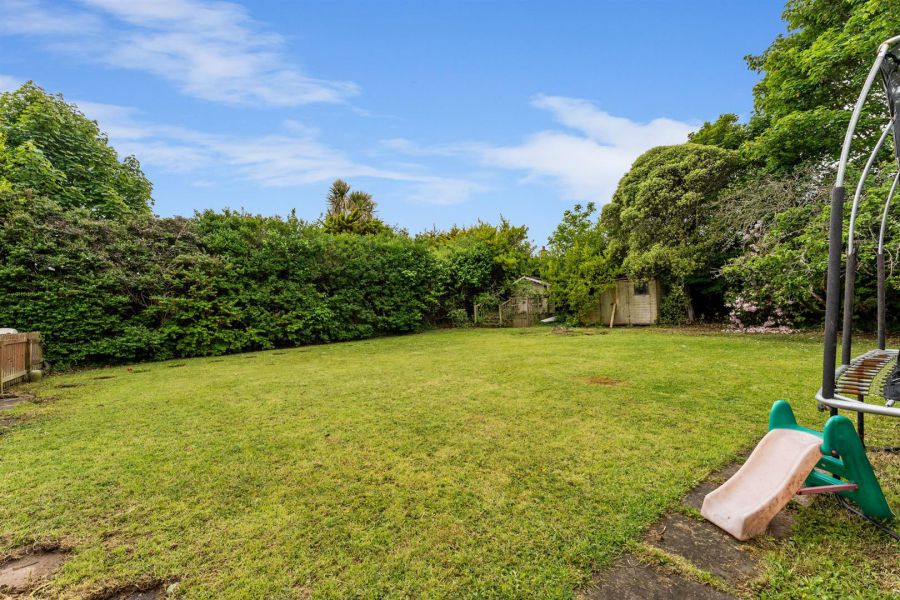 18 Ashley Gardens