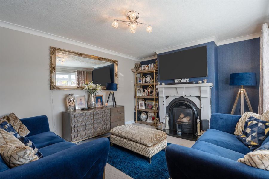 10 Cloverhill Court