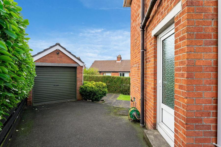 5 Ardmore Gardens