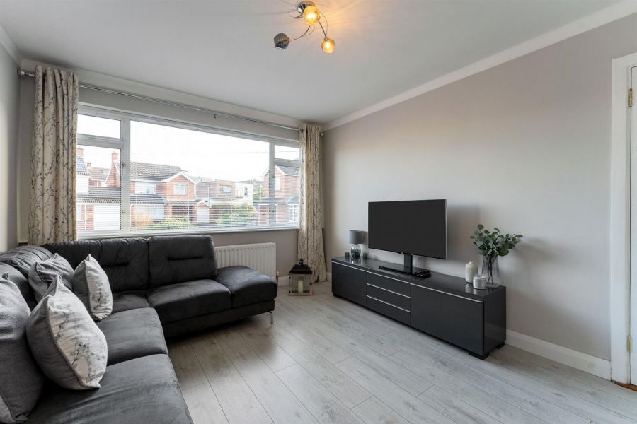 5 Ardmore Gardens
