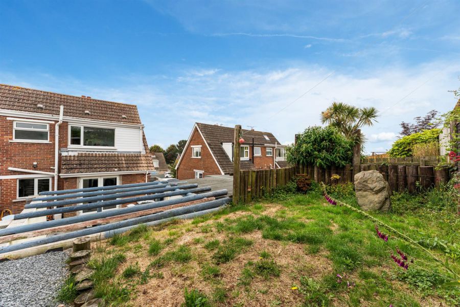 37 Sherwood Road