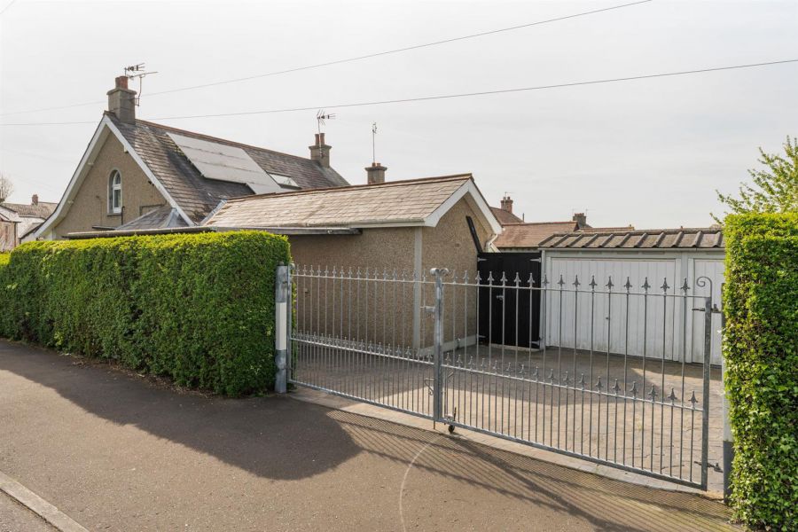16 Osborne Drive