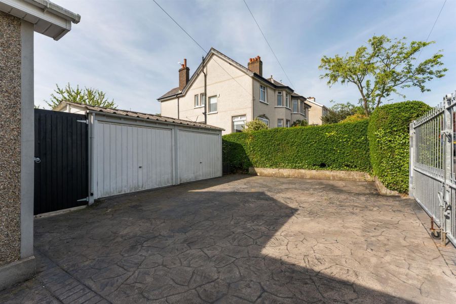 16 Osborne Drive