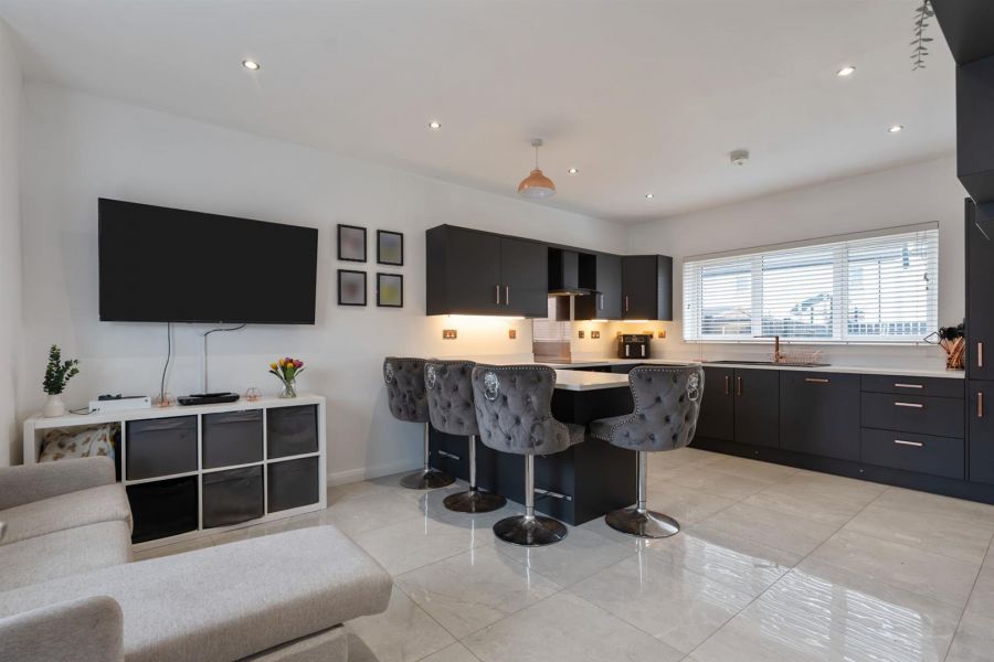 7 Balmoral Dale