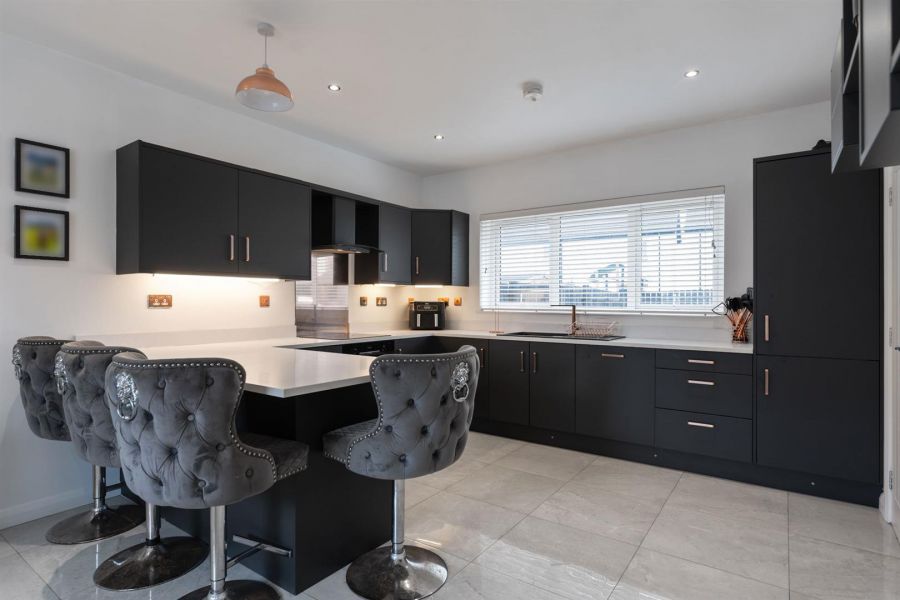 7 Balmoral Dale