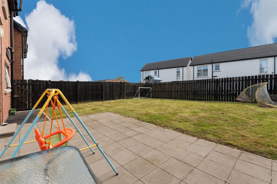 7 Balmoral Dale
