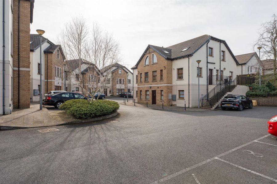 19 Loy Court