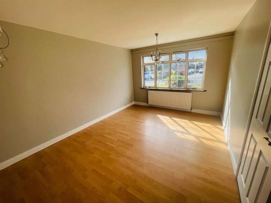 5 Belgravia Avenue