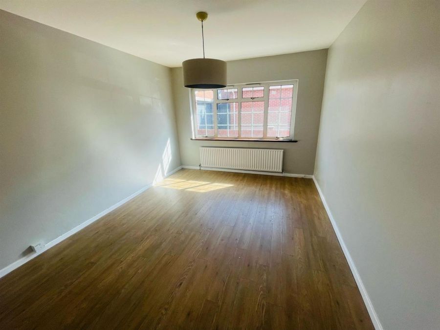 5 Belgravia Avenue