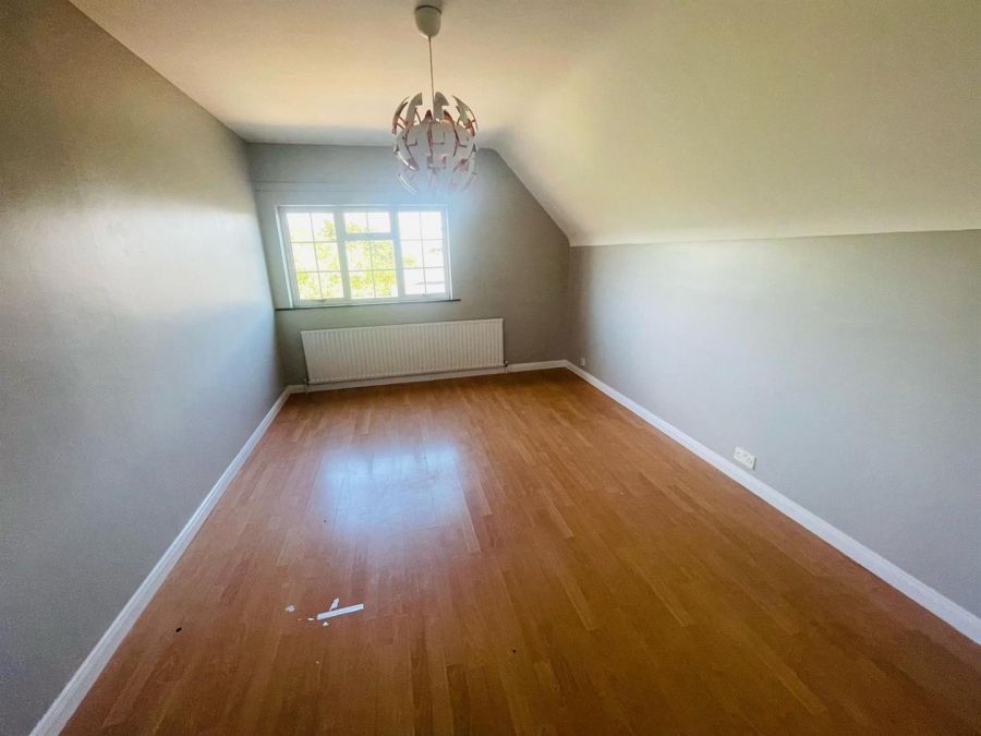 5 Belgravia Avenue