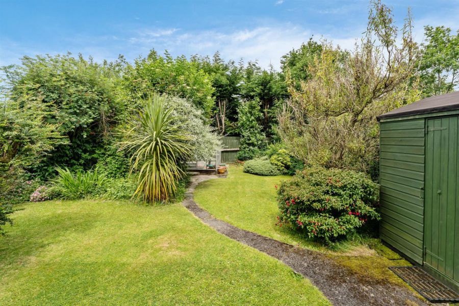 9 Ashbury Road