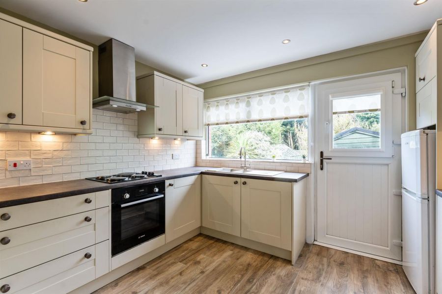 9 Ashbury Road