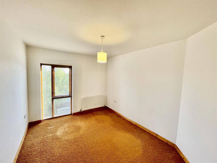 83c Shaftesbury Road