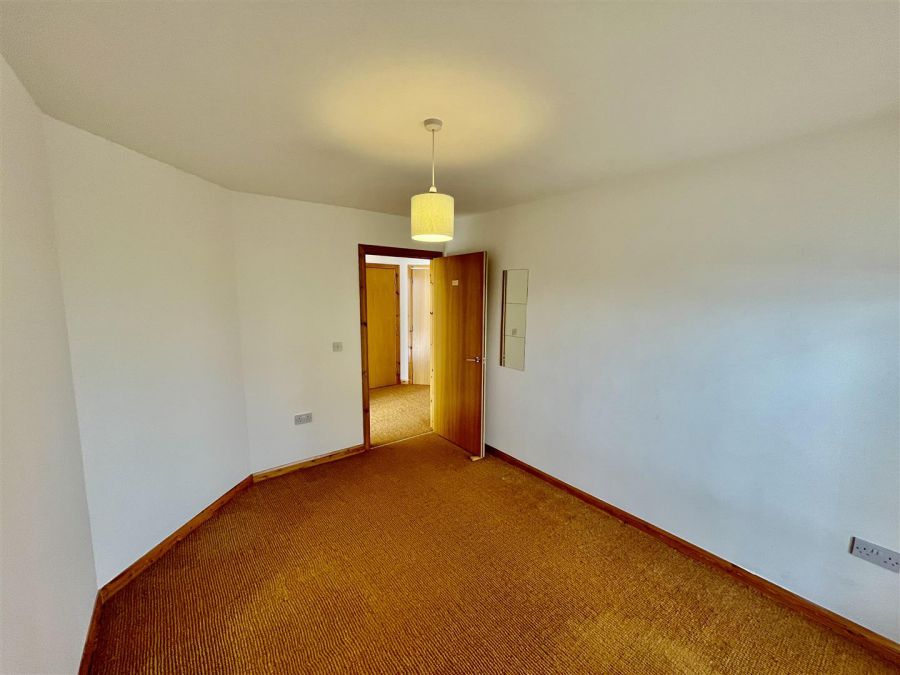 83c Shaftesbury Road
