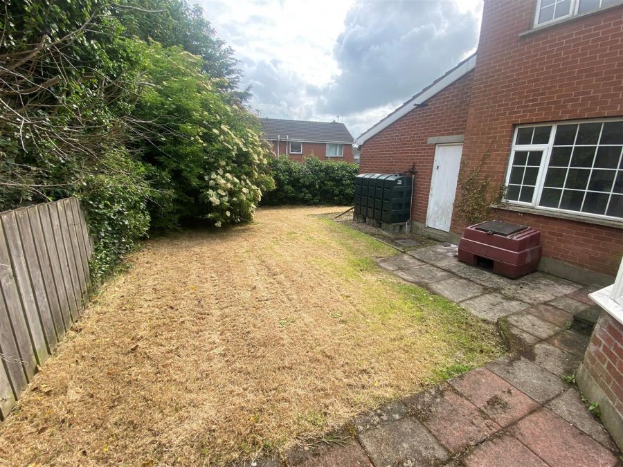 6 Cloverhill Glen