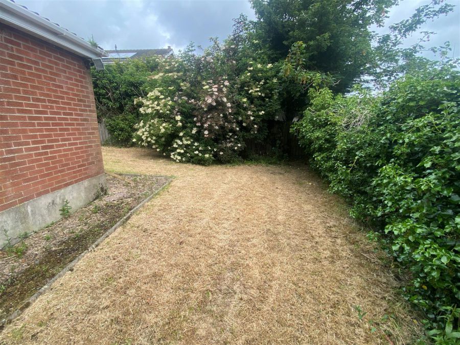6 Cloverhill Glen