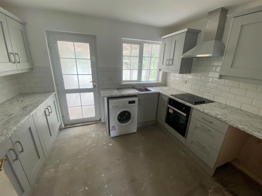 6 Cloverhill Glen