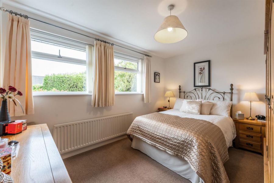 1 Morston Park
