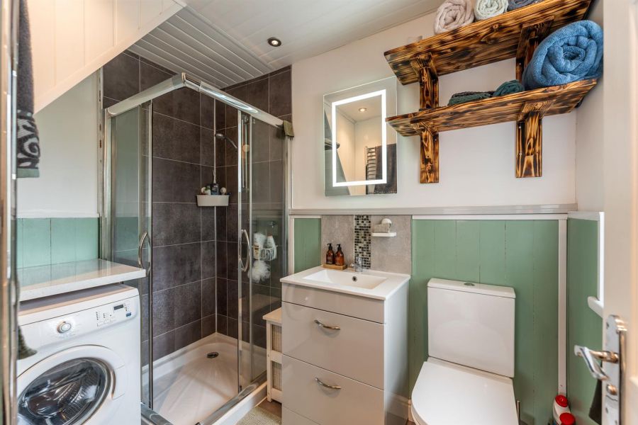1 Morston Park