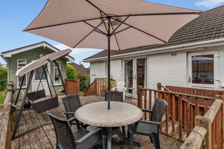 1 Morston Park