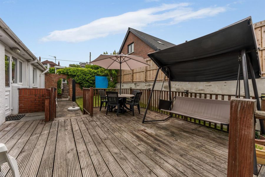 1 Morston Park