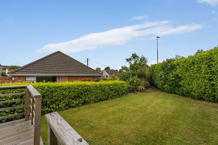 1 Morston Park