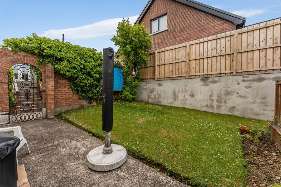 1 Morston Park