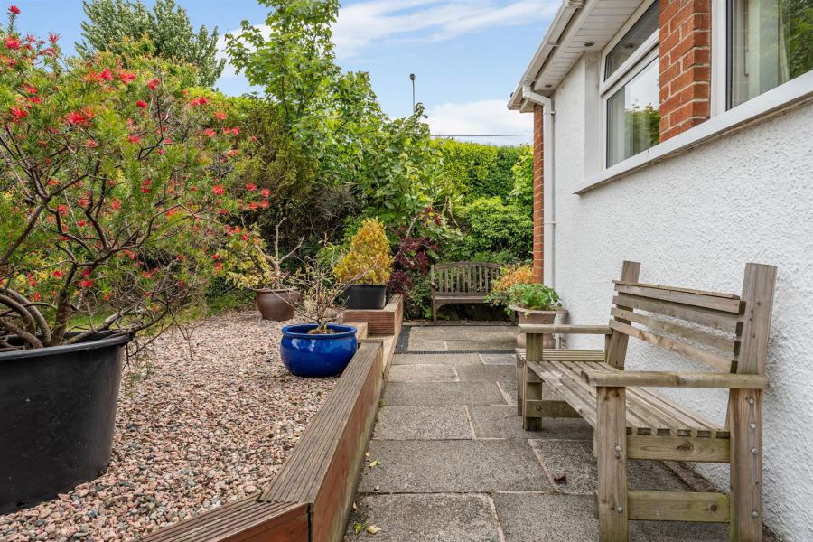 1 Morston Park