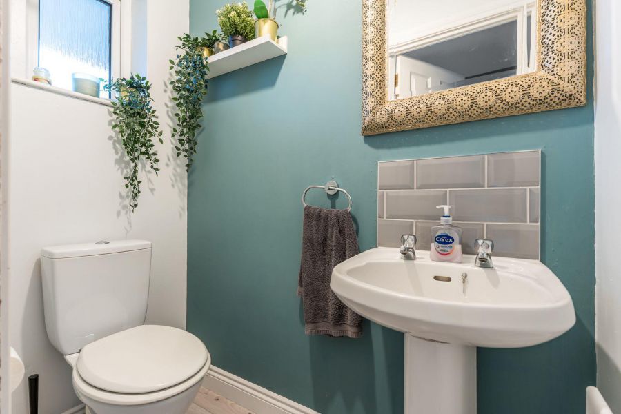 18 Lord Wardens Green