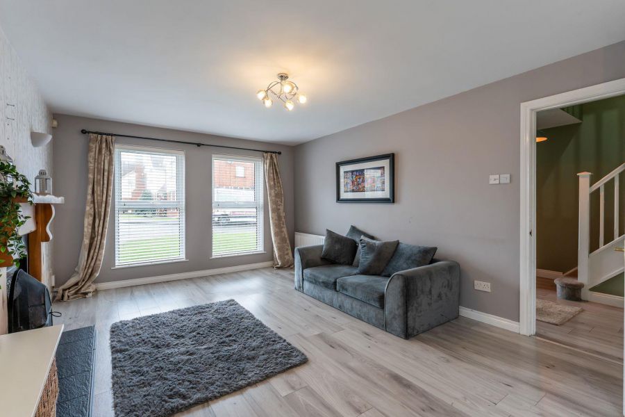 18 Lord Wardens Green