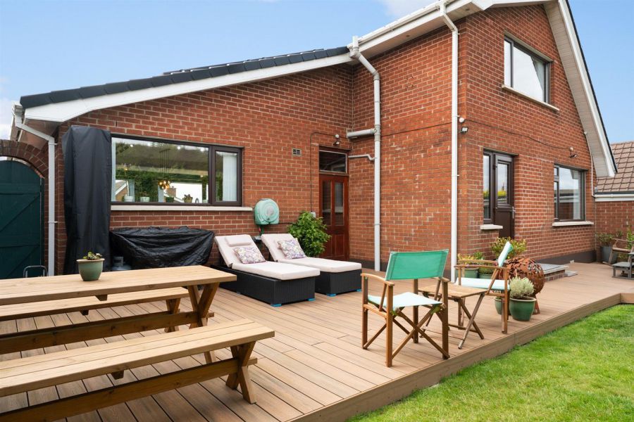 9 Silverbirch Park