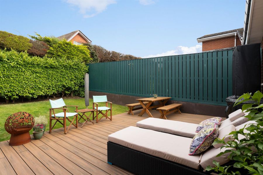 9 Silverbirch Park
