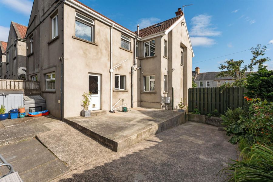 16 Greenmount Avenue