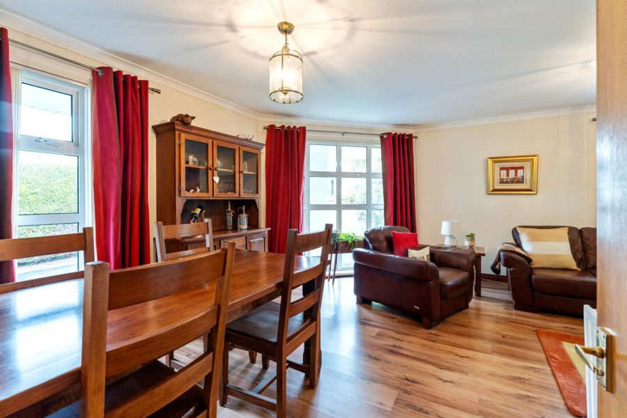 7 Laragh Park