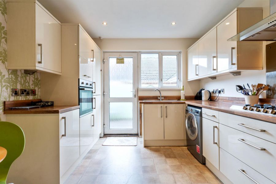 7 Laragh Park