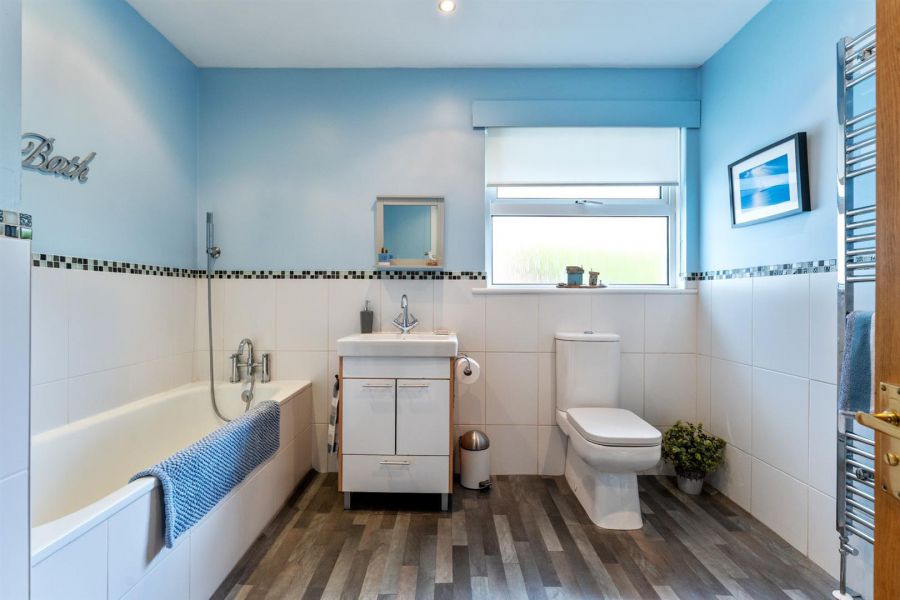 7 Laragh Park