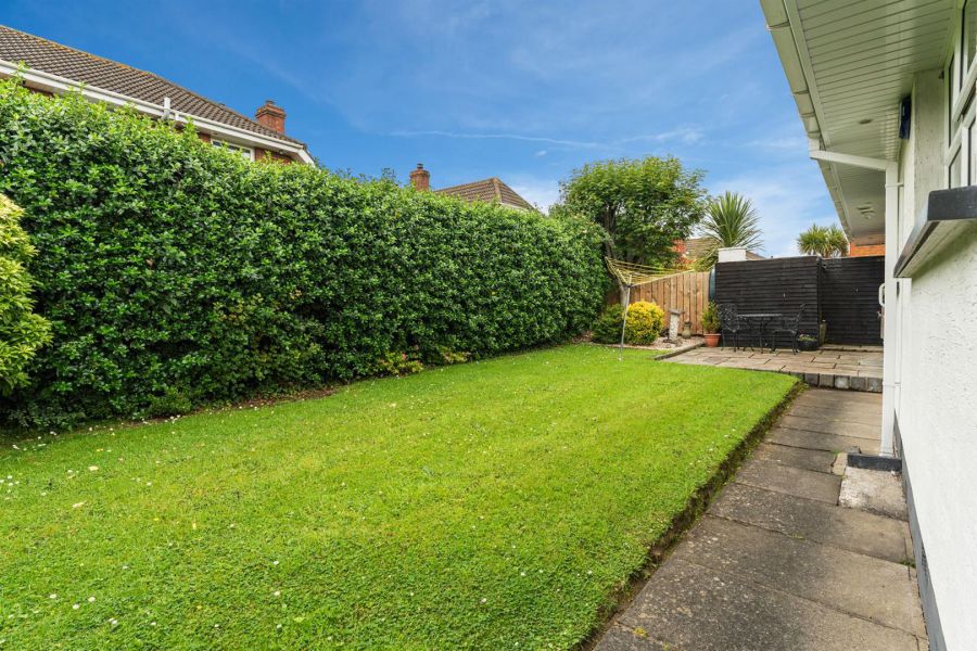 7 Laragh Park